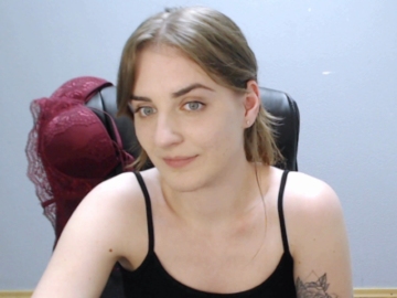 Babsy 07-11-2021 Topless 